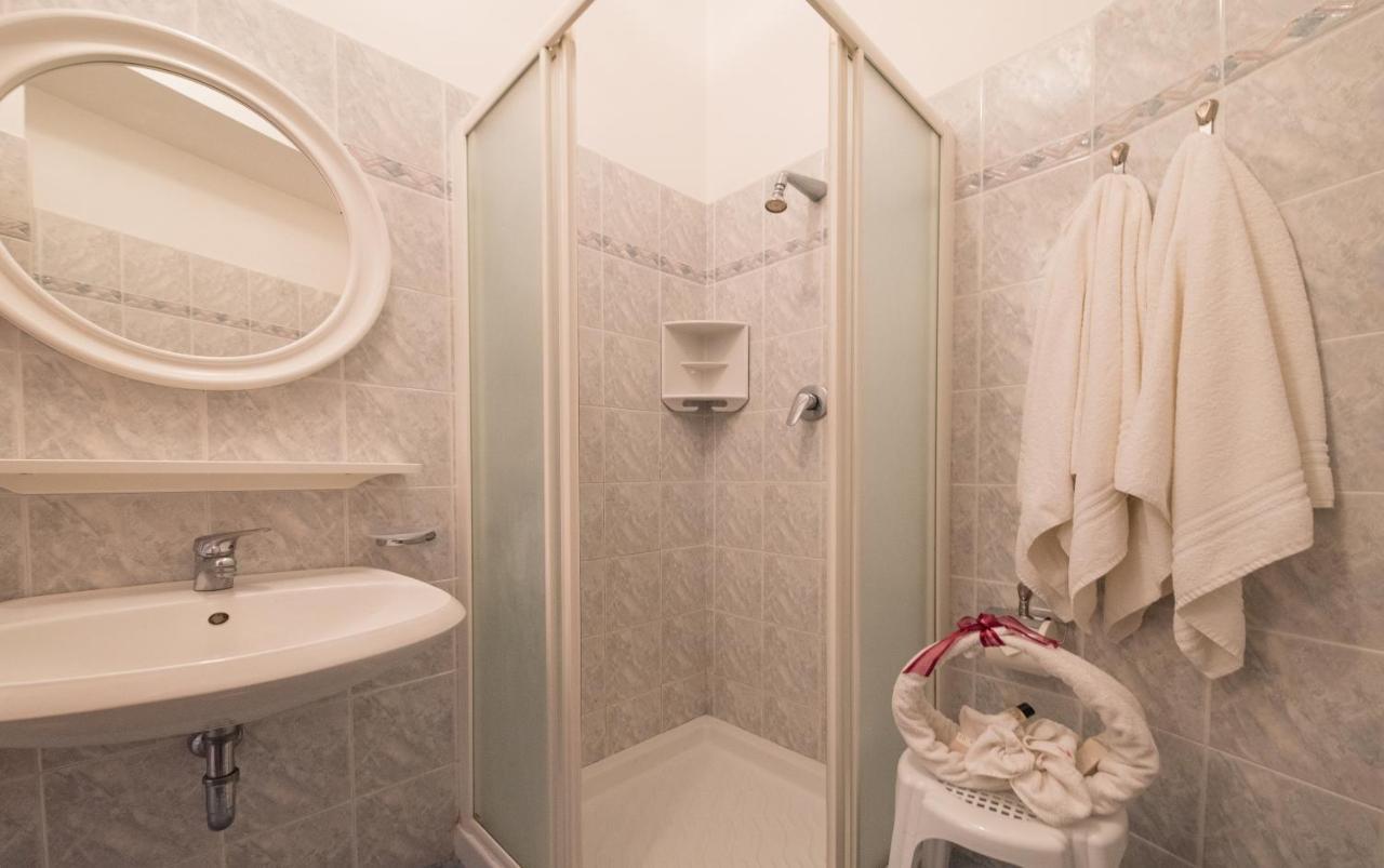 Hotel Majestic Bellaria – Igea Marina Kültér fotó