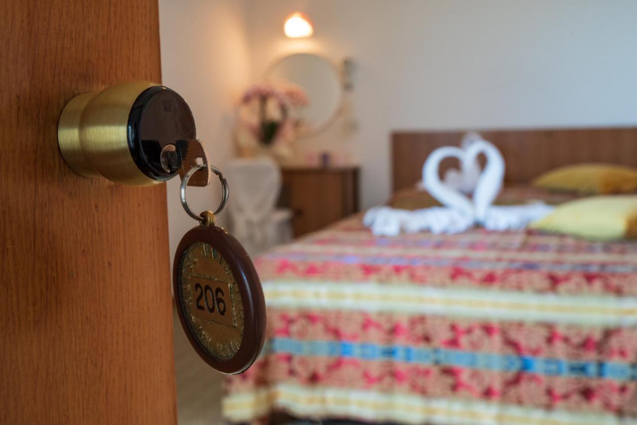 Hotel Majestic Bellaria – Igea Marina Kültér fotó